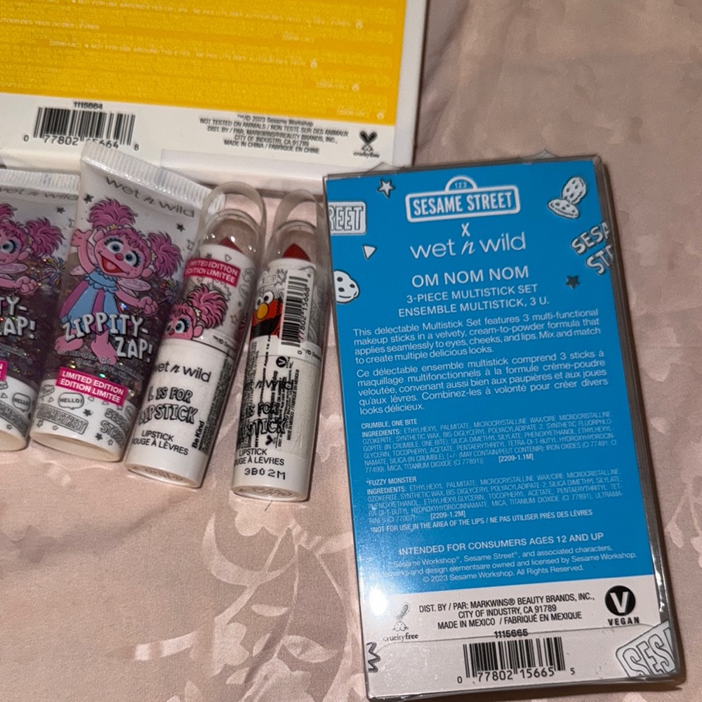 Wet n Wild Sesame Street Makeup Set - Picture 6 of 7